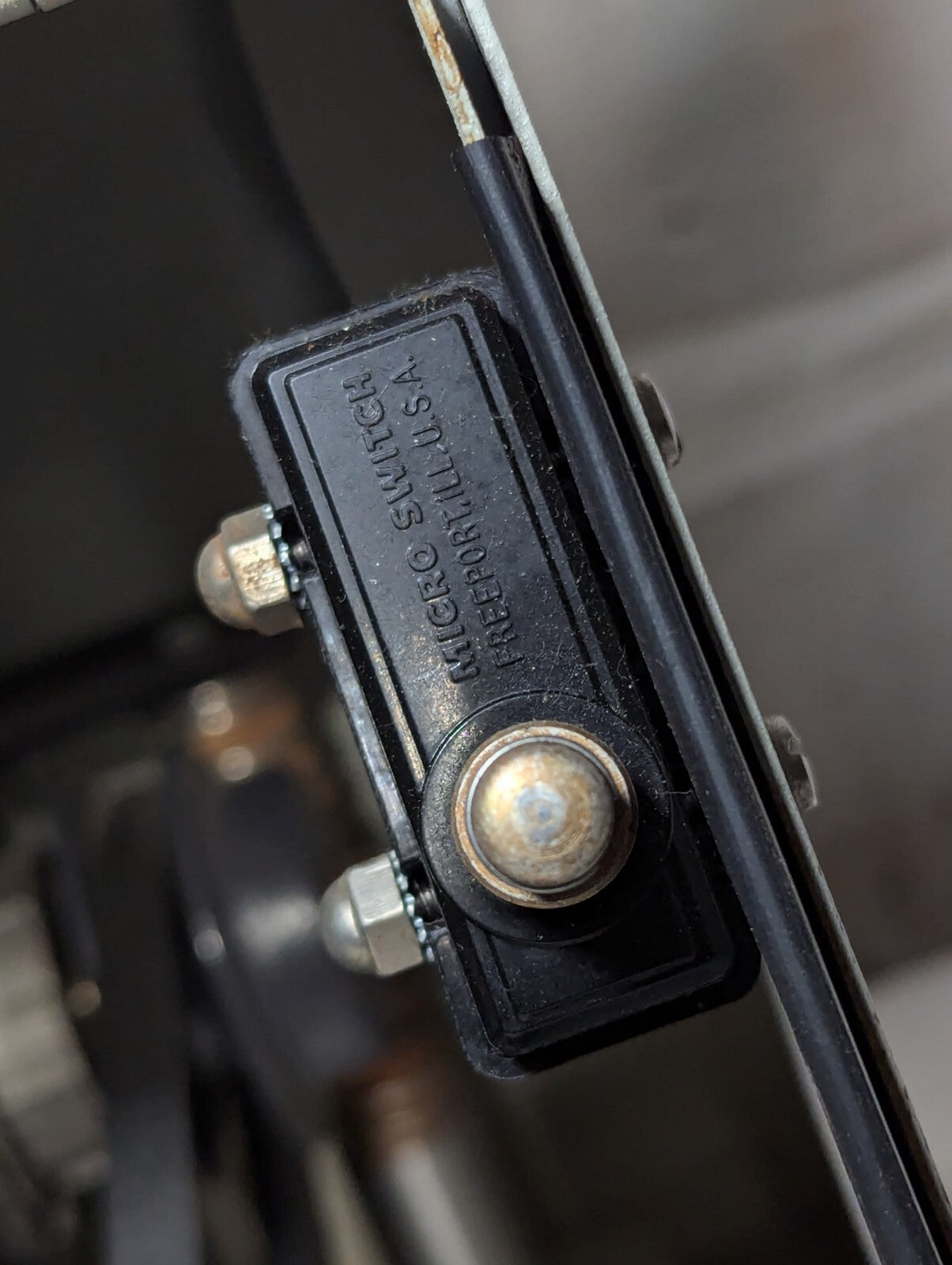 Spex Mixer / Mill, Resembles 8000M Model, with Emerson S60AAW-6118 Motor