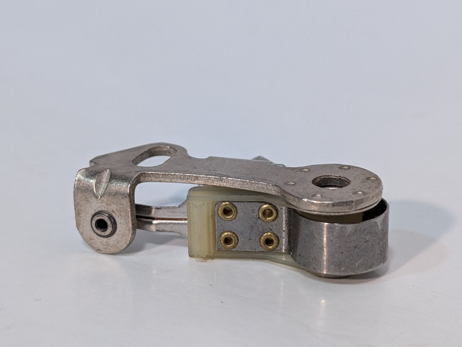 (2) Chrysler (Dodge, Plymouth) 6 Cylinder Distributor Contact Points 2098244