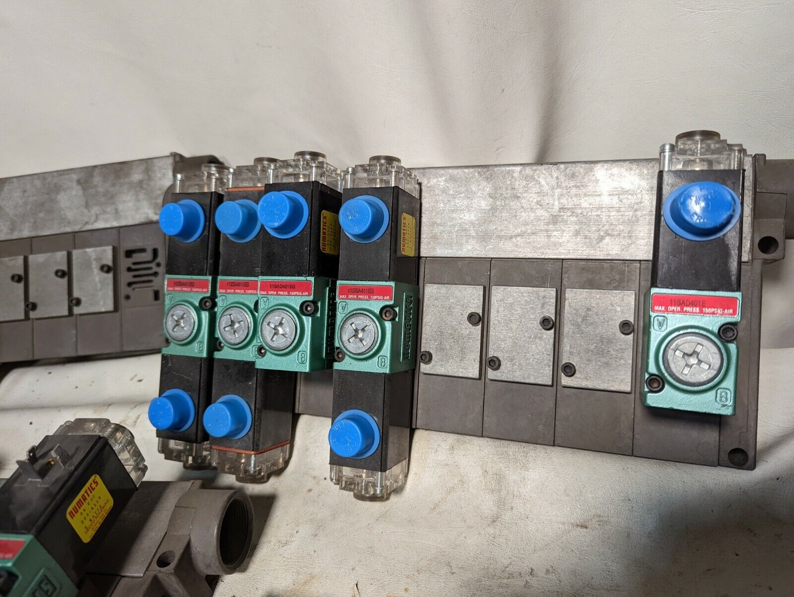 Numatics Manifold w/8-blocks, assorted valves as pictured - Free Shipping