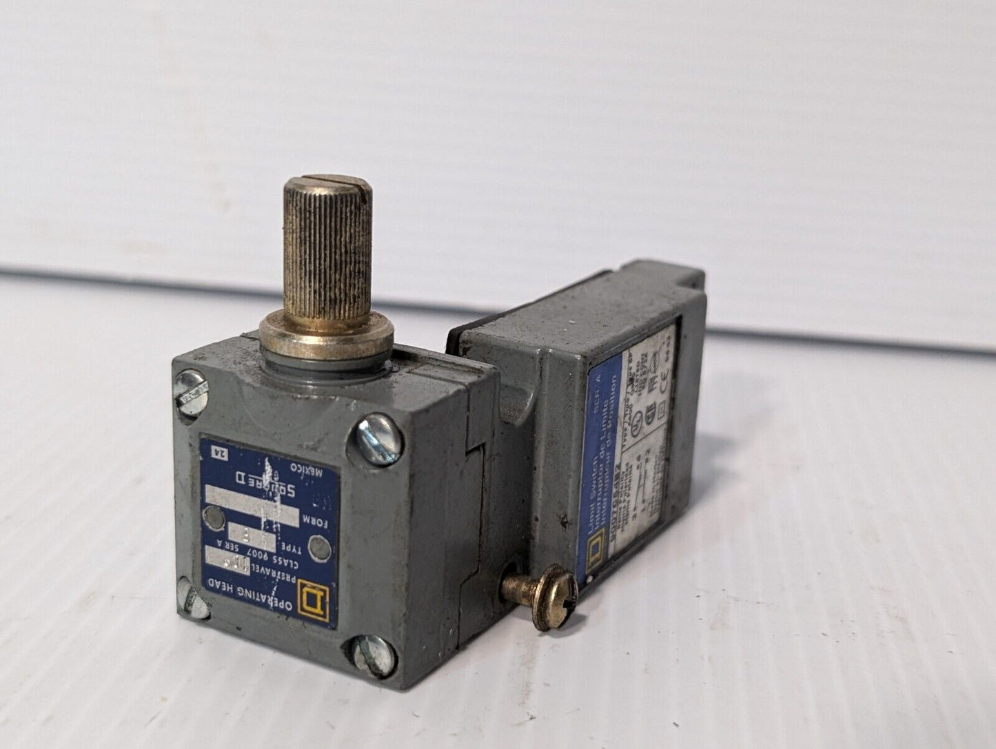 Square D, Class 9007, Ser A. Operating Head Limit Switch, 10 deg