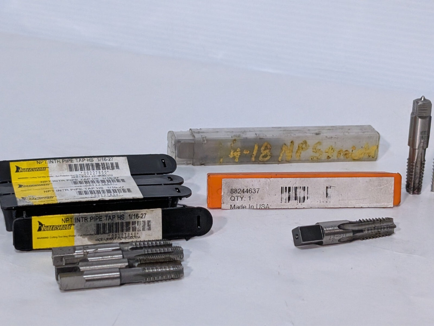(19) Pipe Taps and Dies, Interstate Hertel Sossner Netco, See photos for specs.
