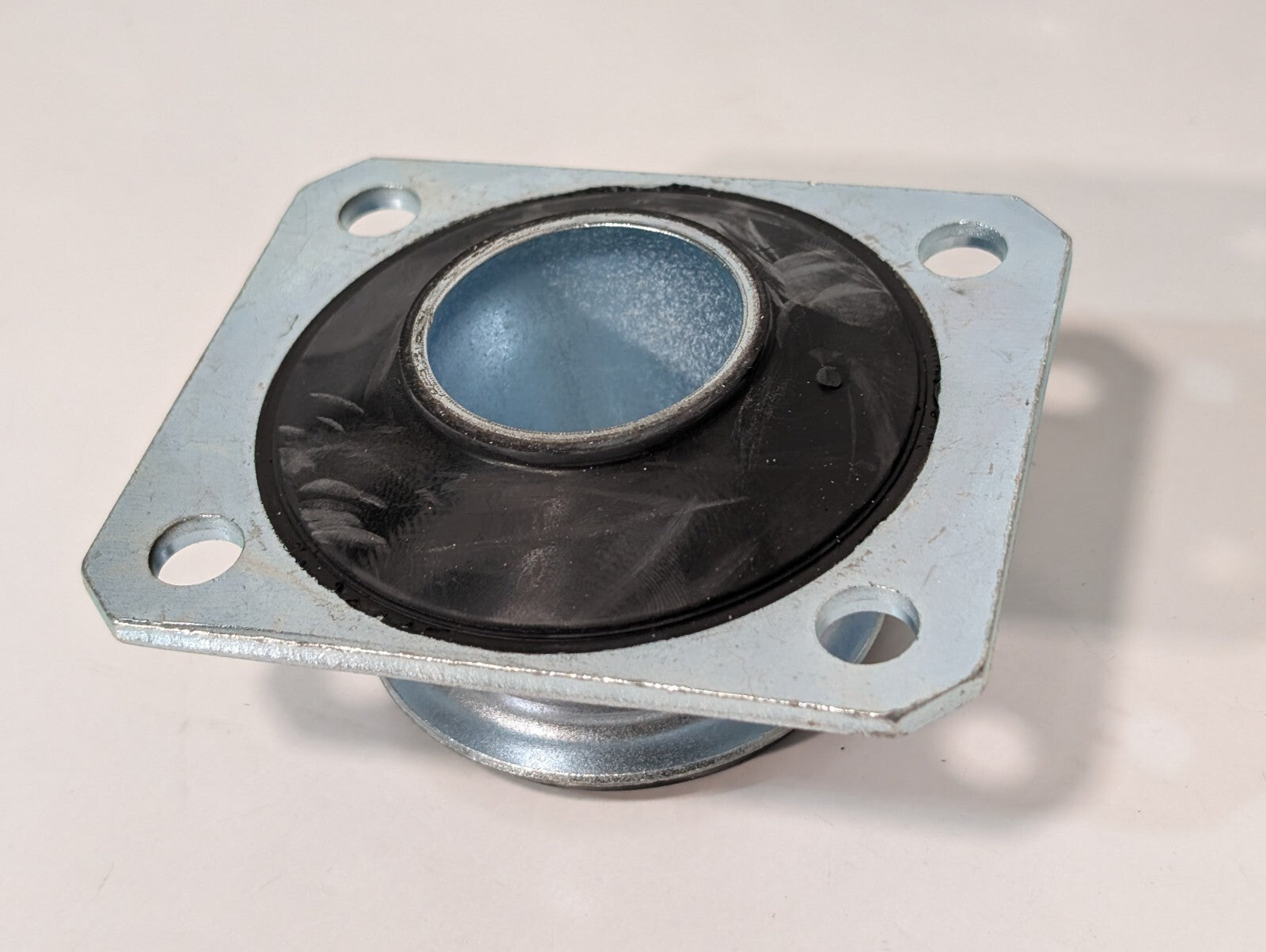 (6) KQ9001-00-0105 Shock Pad Bushing Assembly for Heavy Trucks