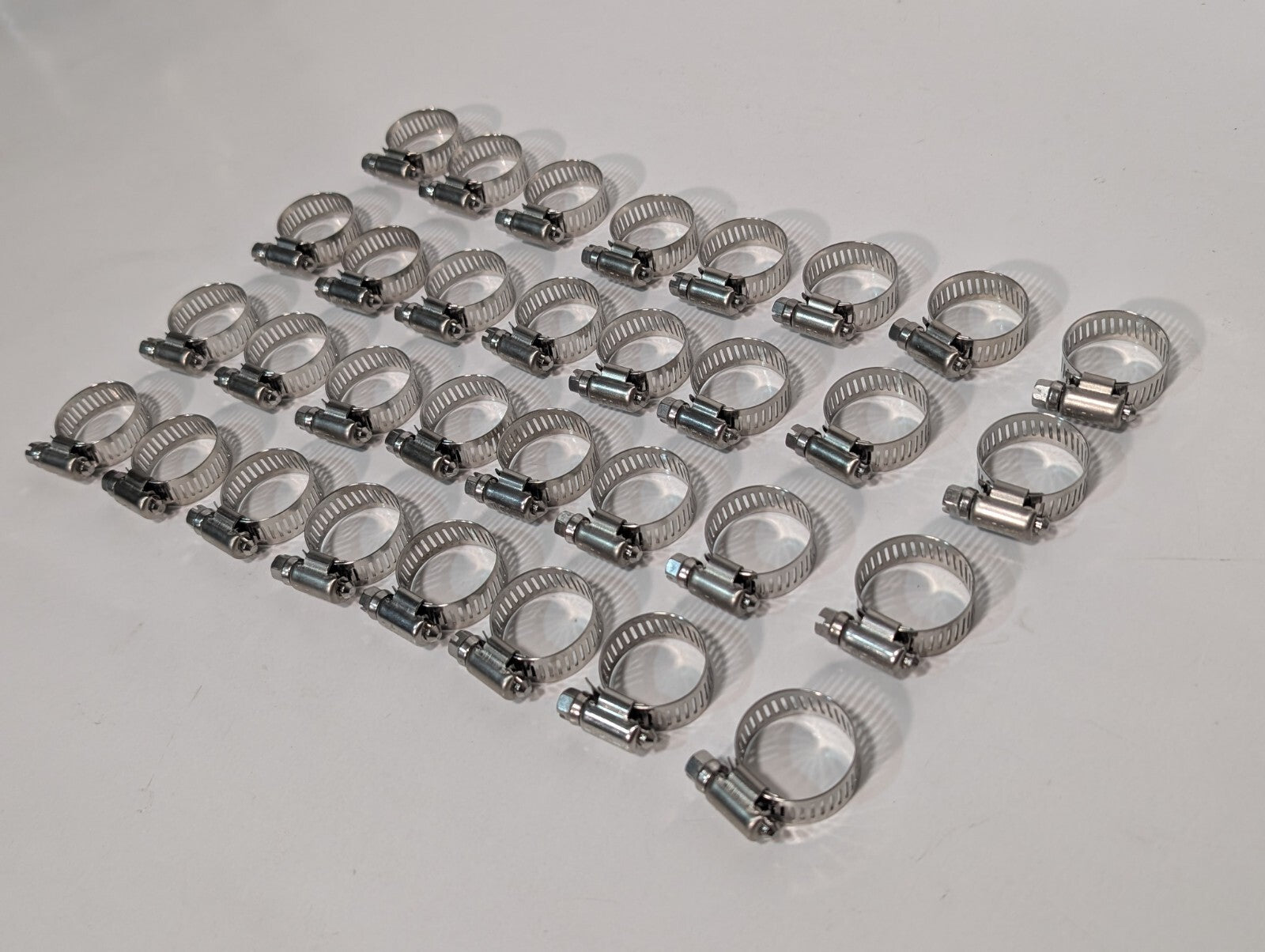 (185) No. 10 Stainless Steel Worm Drive Hose Clamp, 27-14mm, 1-1/16 to 9/16 in