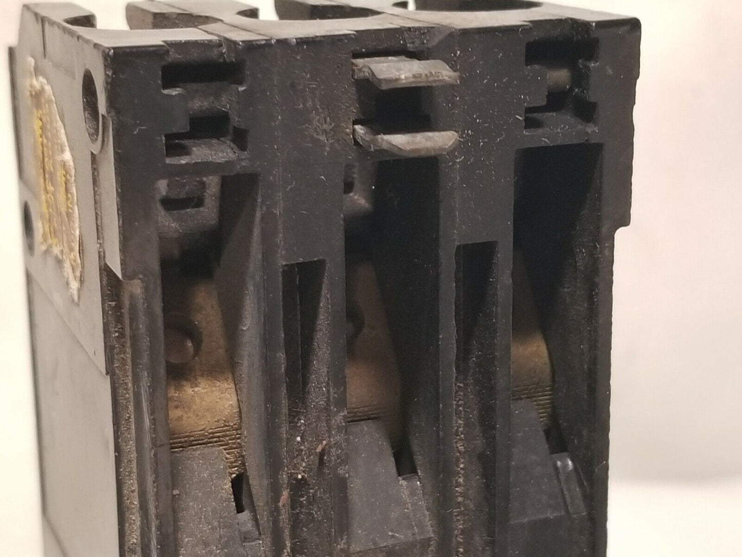 Square D Q13100, QI3100 100-Amp 3 Pole Circuit Breaker 100A 3P 240V