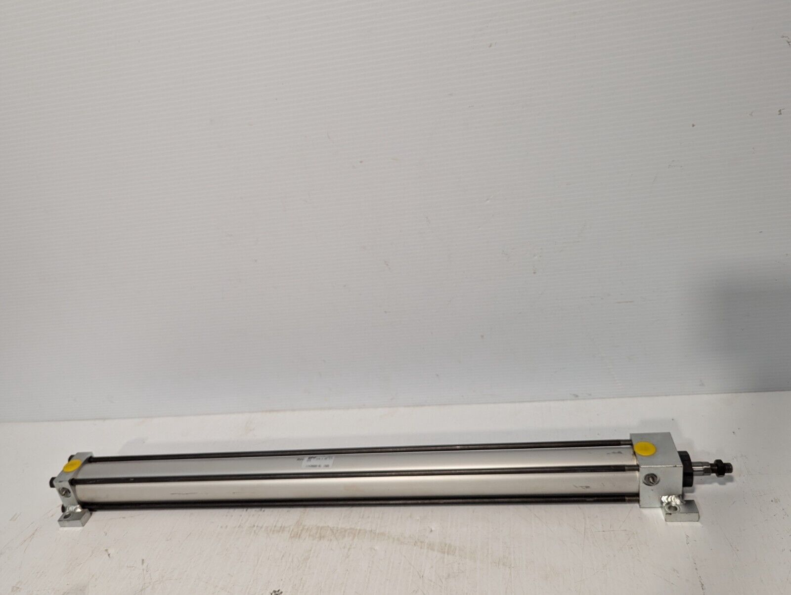 Phd AVF 1-3/8x20-1/4 D-E Pneumatic Cylinder - Free Shipping+Returns