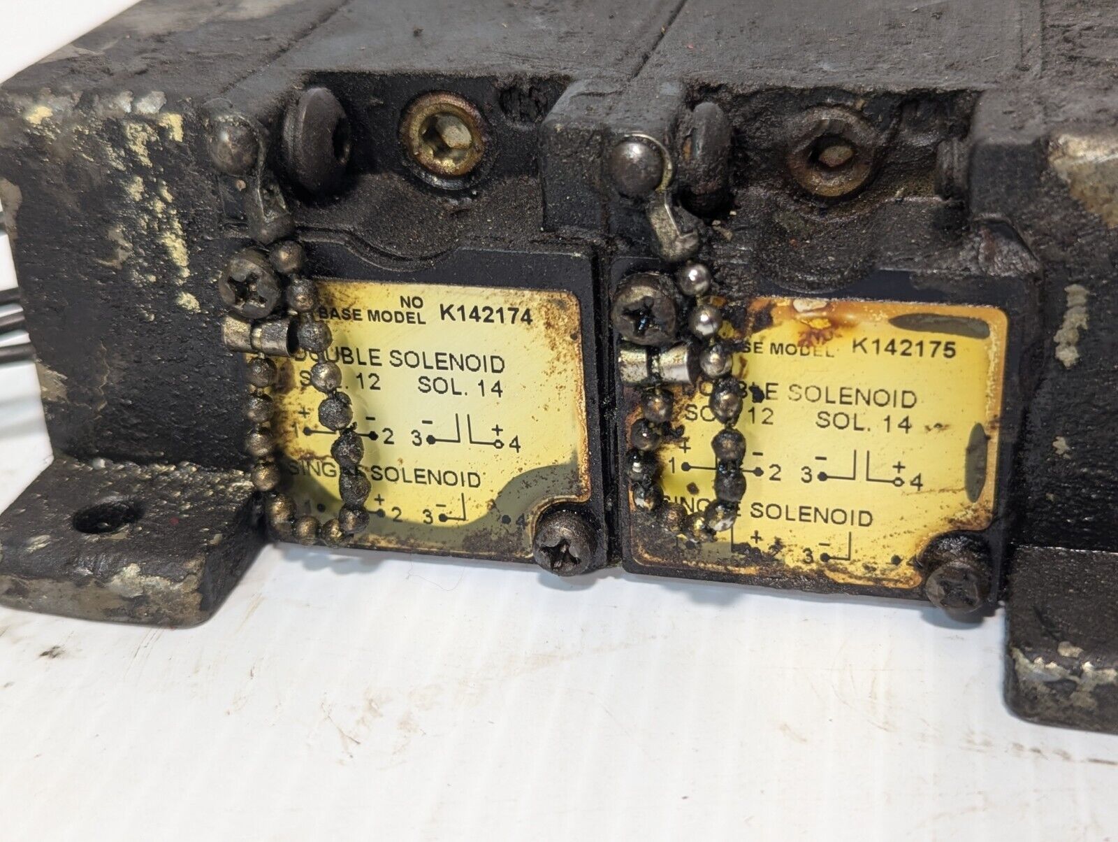 Valve Manifold Sub Base w\ 142174 and 142175 Double Solenoids - Free Shipping
