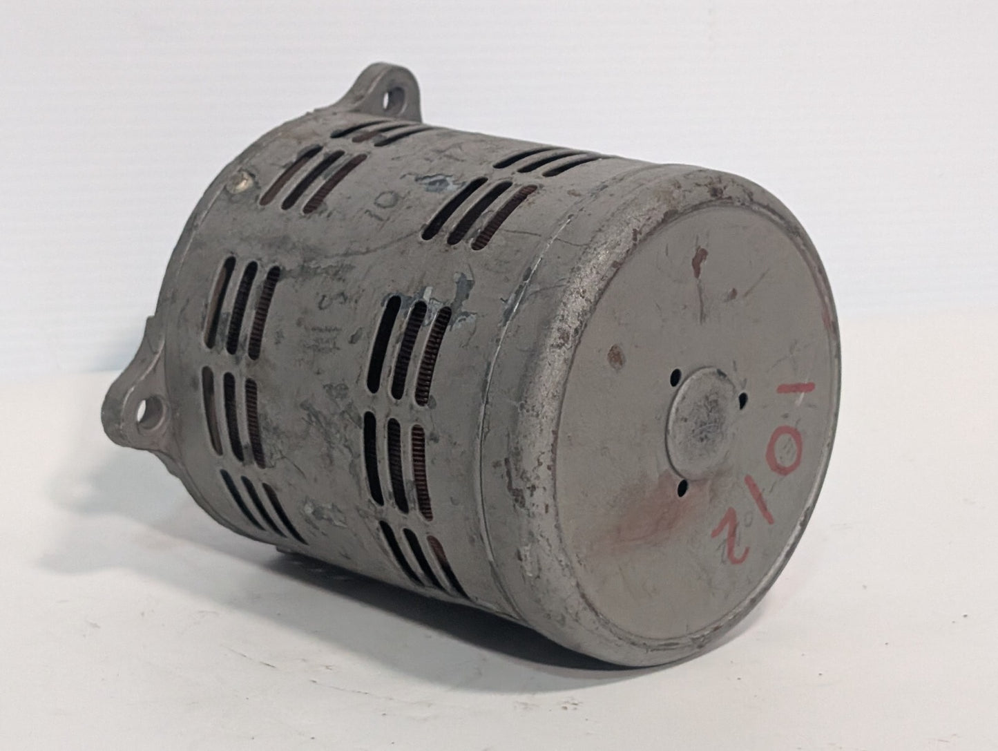 Standard Electrical 6535 Ser. 1012, Adjust-A-Volt Variable Transformer,  0-135