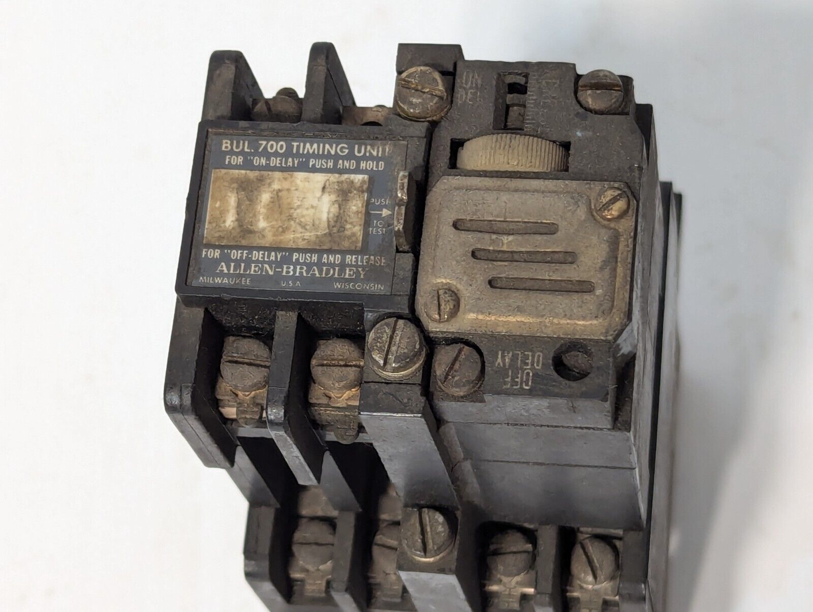 Allen-Bradley 700-N400A1 relay with 700-NT time delay relay - Free Shipping