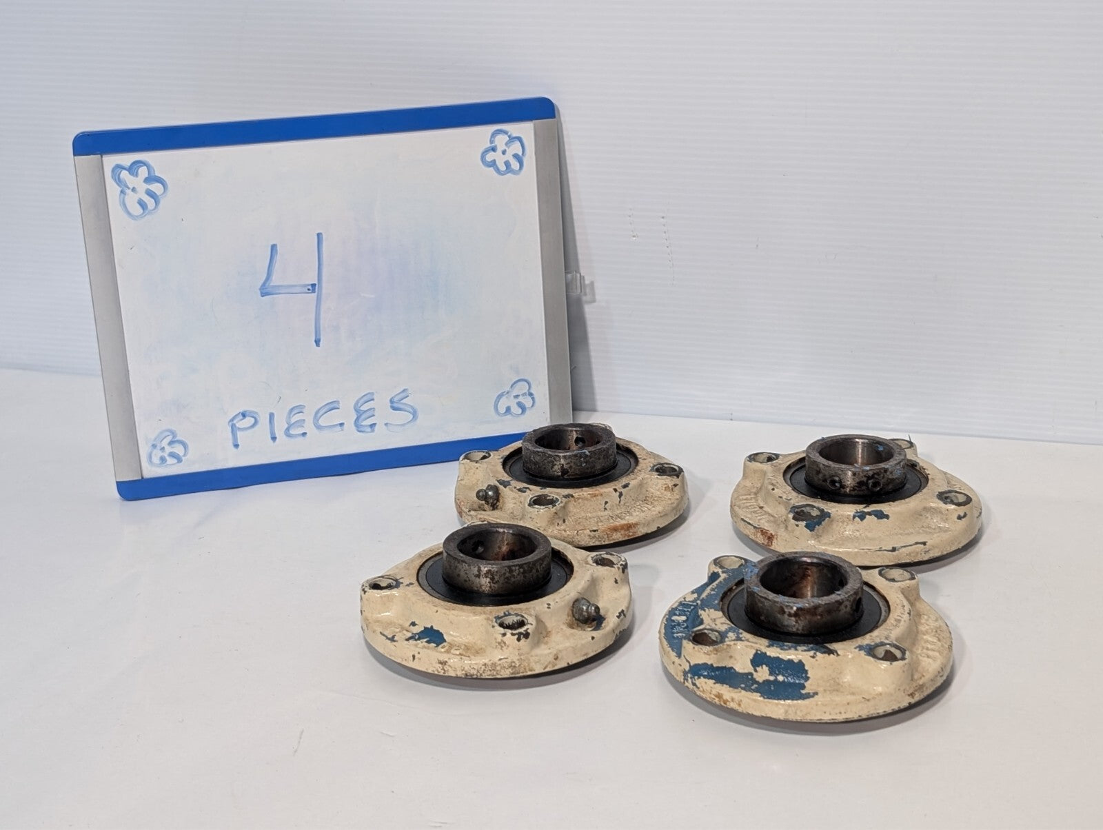 (1) McGill PFC4-08 Bolt Flange Mounted Bearing
