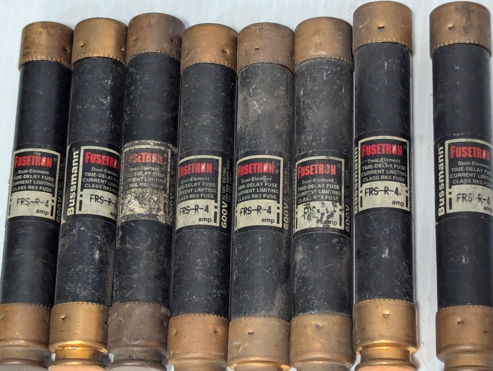 Lot of 8 BUSSMANN FRS-R-4 FUSES, 4A, 600VAC, FUSETRON - Free Shipping