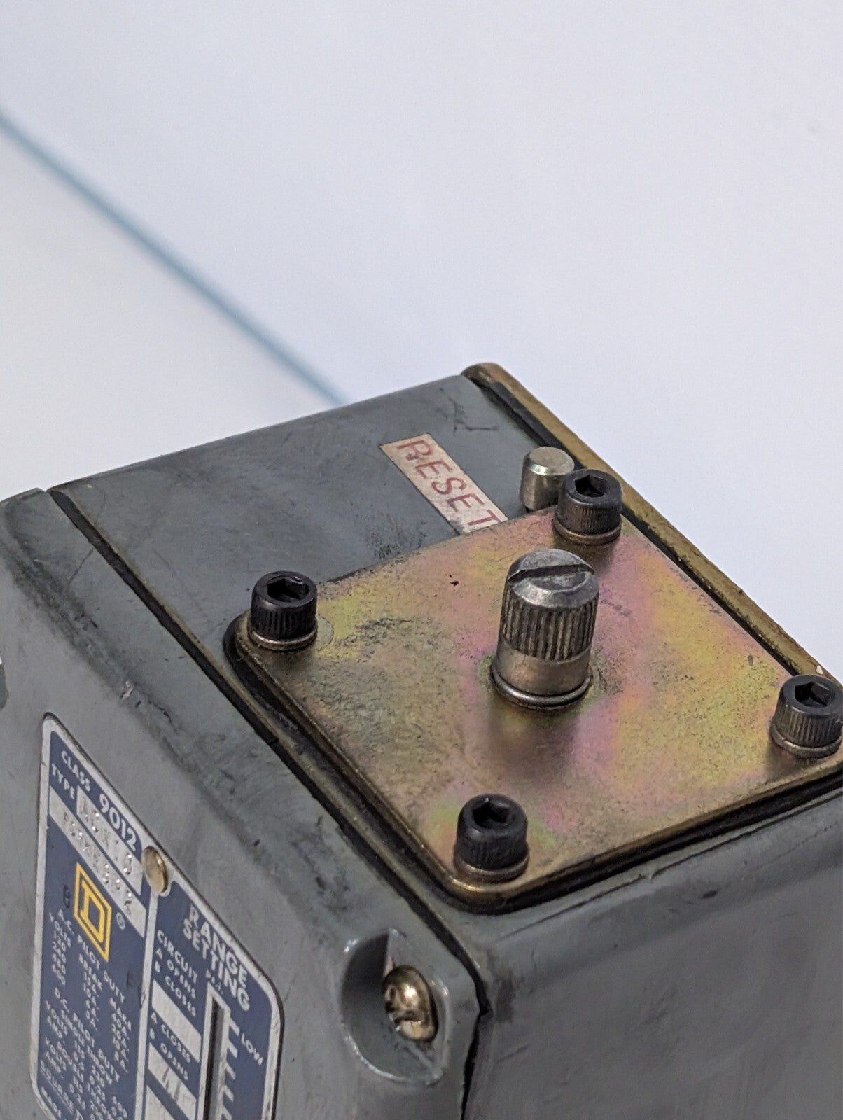 Square D Class 9012 A0W10 Pressure Switch