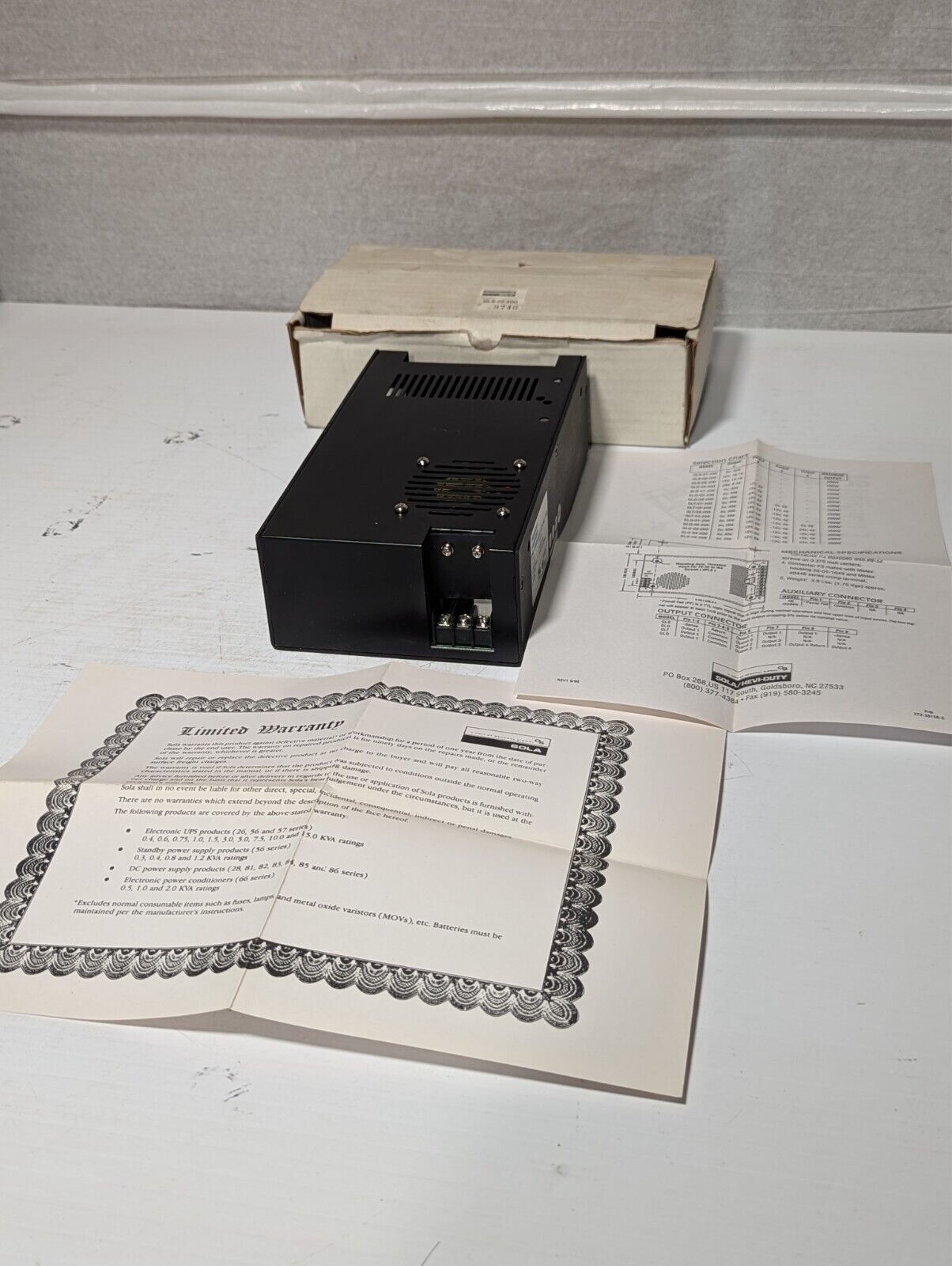 SOLA GLS-02-200 power supply, 12VDC@16.7A out, 100-120/200-240VAC input
