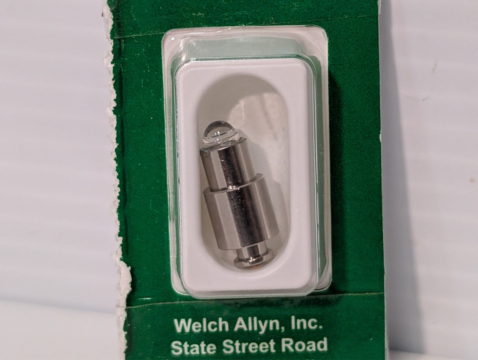 8 pcs Welch Allyn 06500-U6 Genuine OEM Replacement 3.5v Halogen Lamp