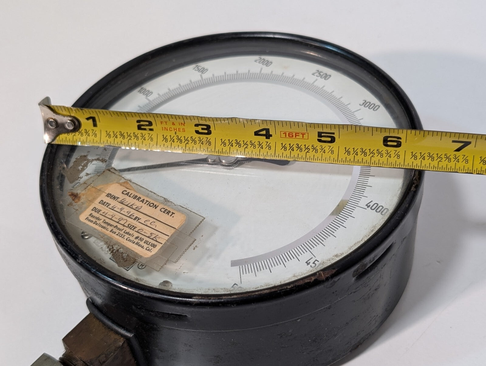 WIKA Test Gauge, 6" Dial Face, 0-3000psi Gauge, 1/2"npt, 20psi Dial Increments