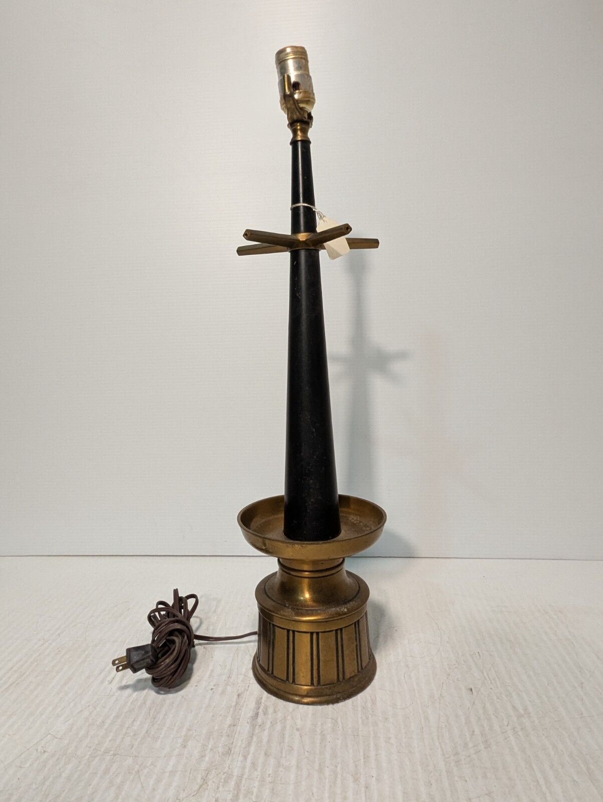 Vintage Mid-Century Brass Table Lamp, Unique Design, 25" H x 7" Dia. - Free Ship