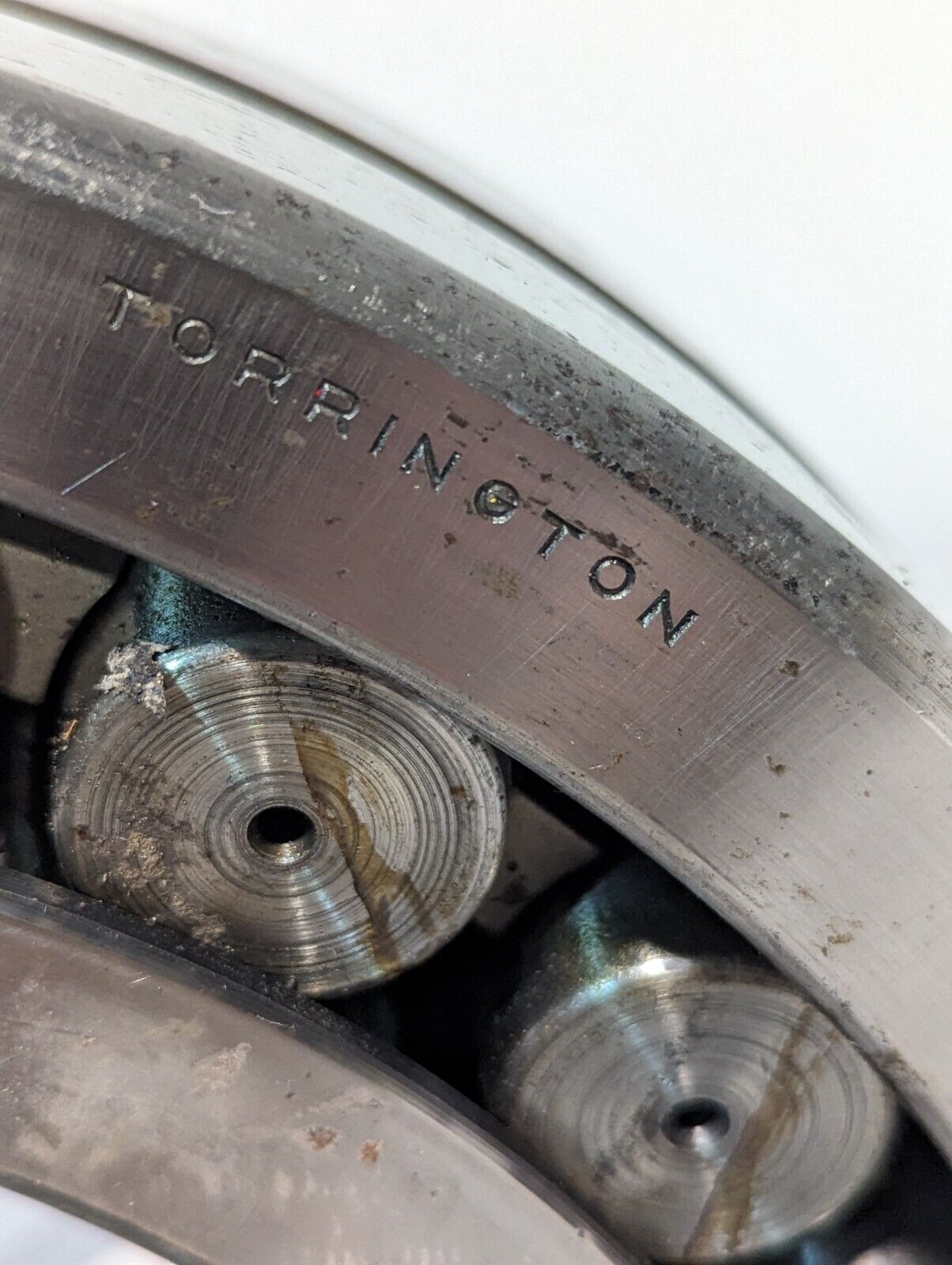 Torrington 200SD22 spherical roller bearing, spins freely