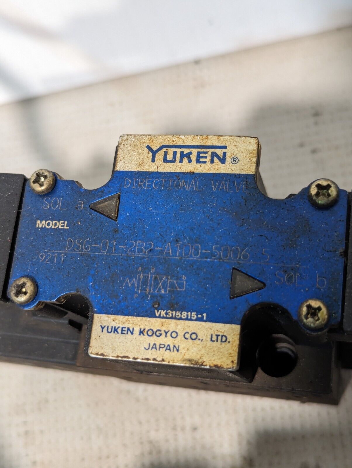 Yuken Kogyo DSG-01-2B2-A100-5006 Directional Valve - Free Shipping