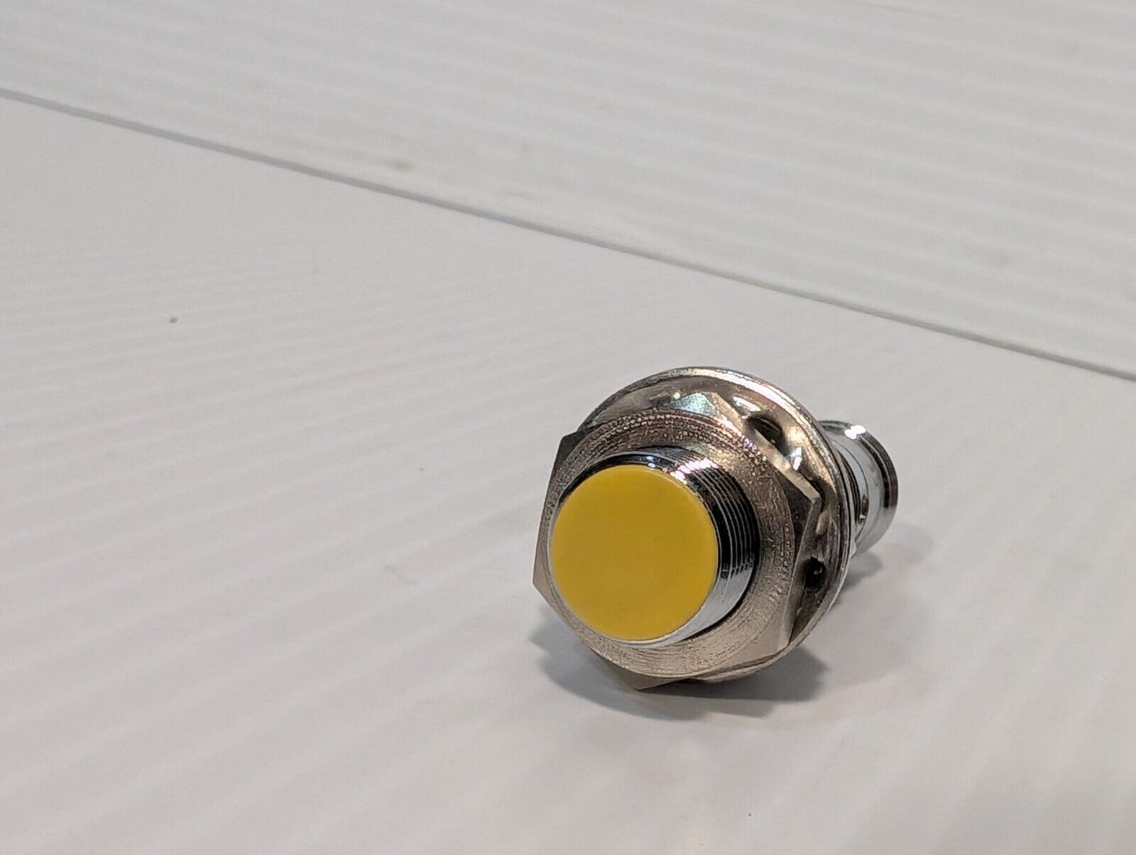 Turck BI2-M12-AP6X-H1141 Inductive Proximity Sensor in Radwell box