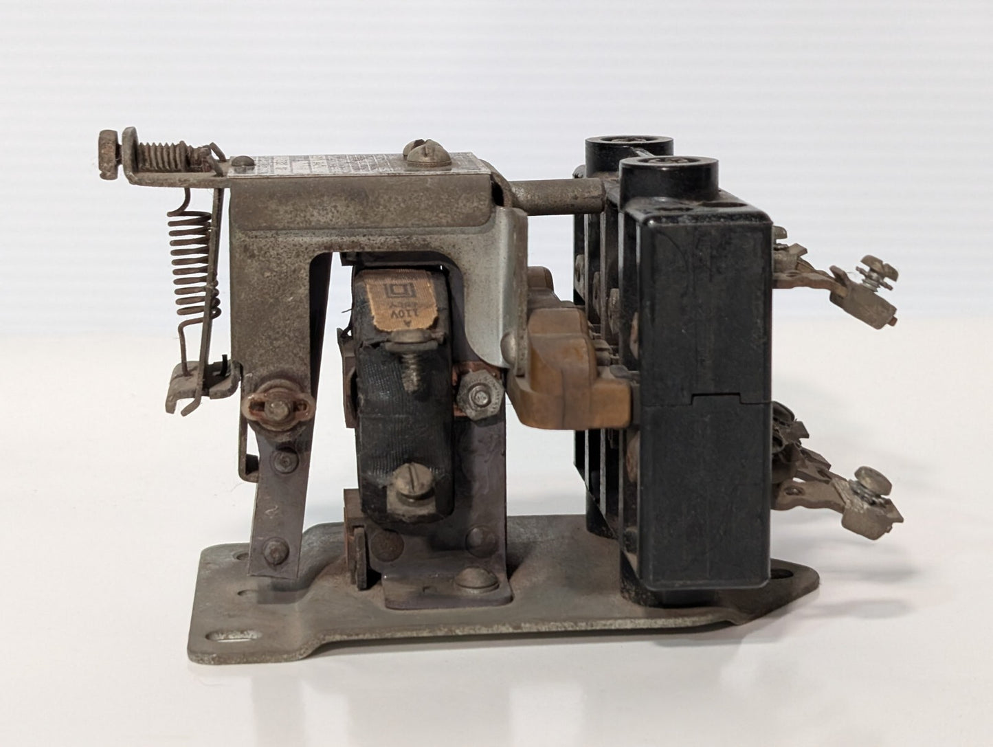 Square D 8501 A0-40 Machine Tool Relay, Series A, 110v Coil, NEMA 00