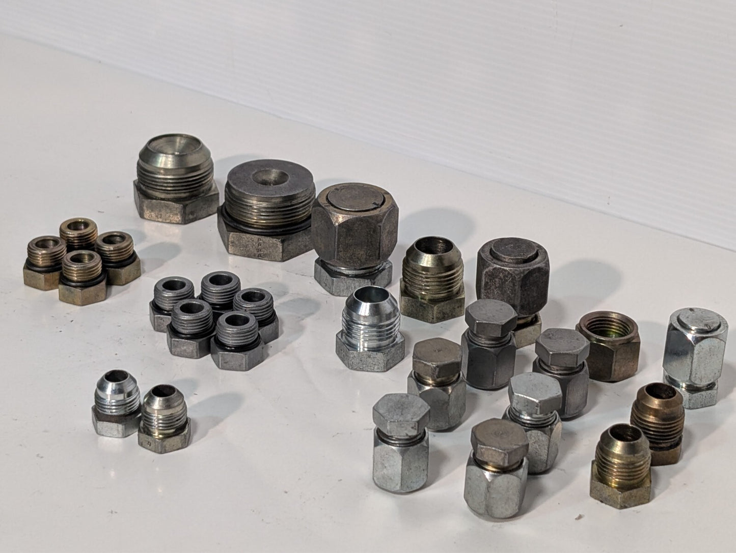 (27) High Pressure Compression Tube Fitting Adaptors Hex Head and Assorted Other