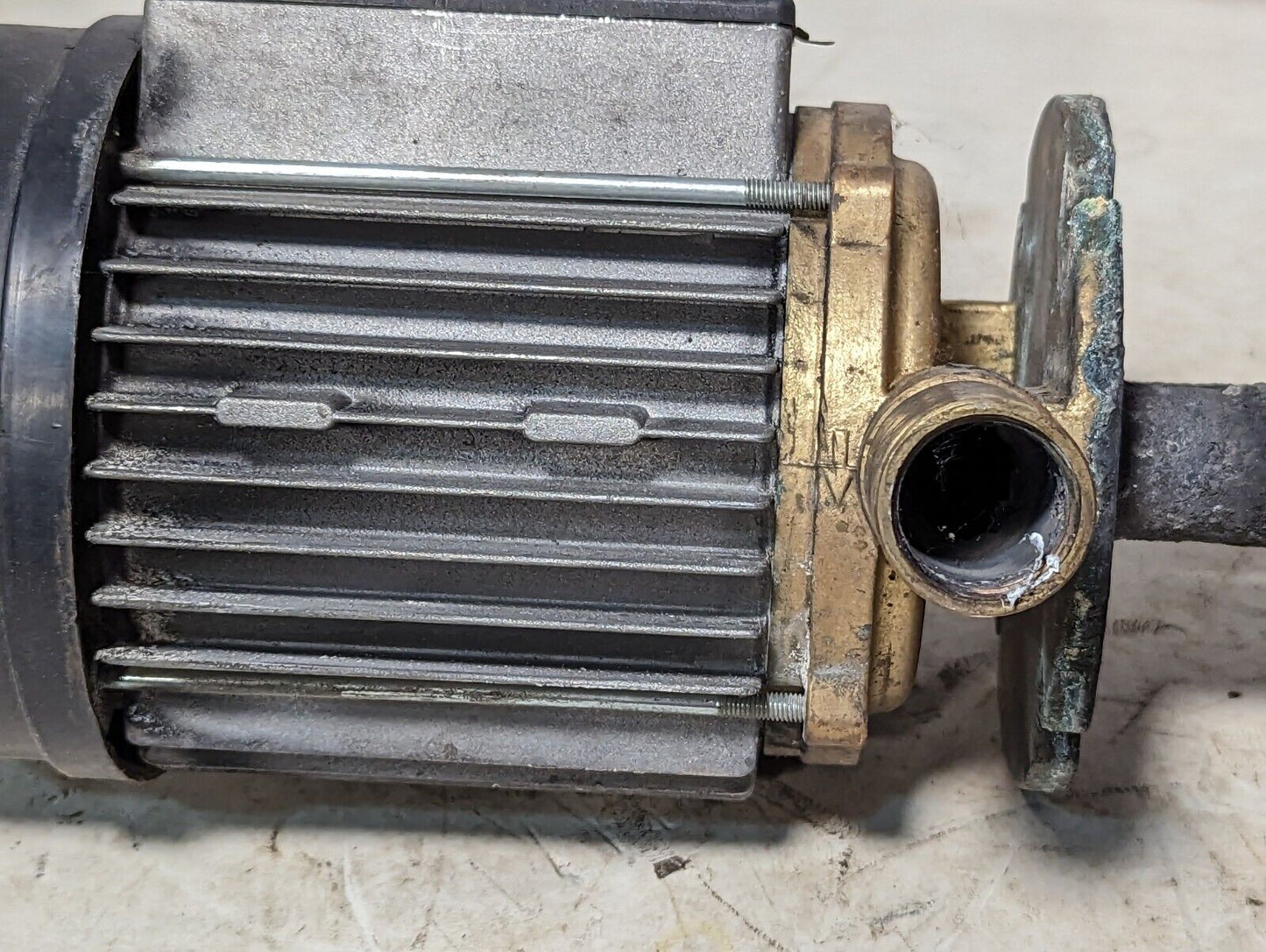 Speck Pumpen T-402/150.0014 3-phase motor, 0.75kW, 200-277/360-480VAC, 2800/3400