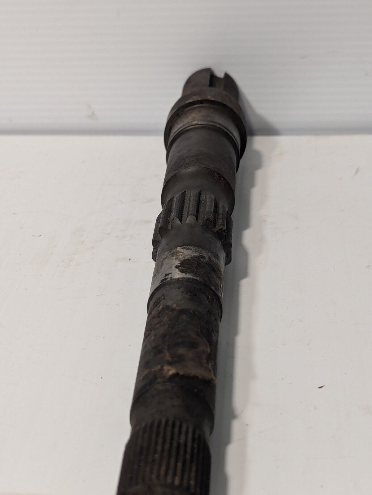 Vickers unidentified hydraulic pump shaft as pictured
