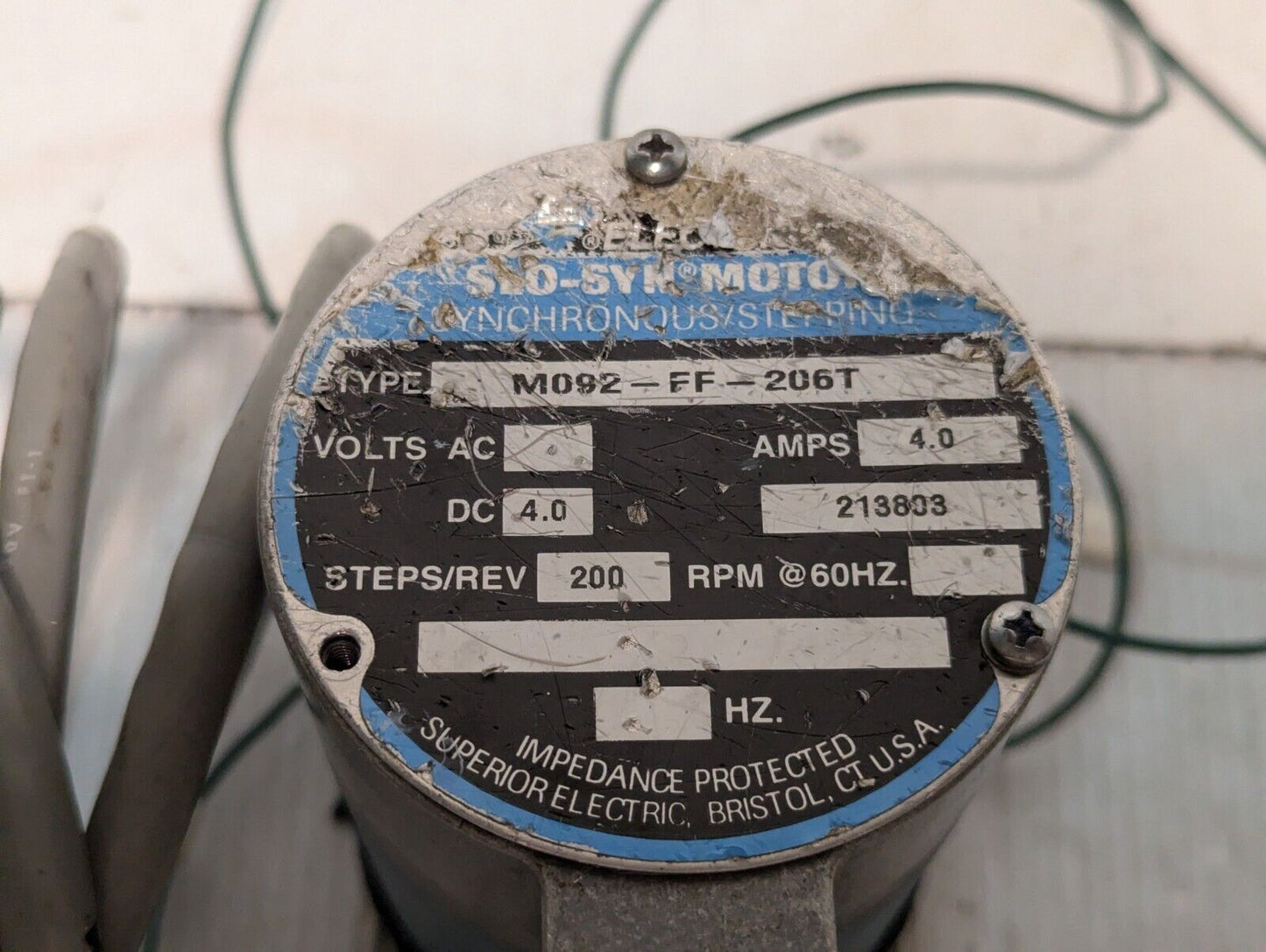 Superior Electric M092-FF-402E Slo-Syn Synchronous/Stepping Motor 213803 4DC 4A