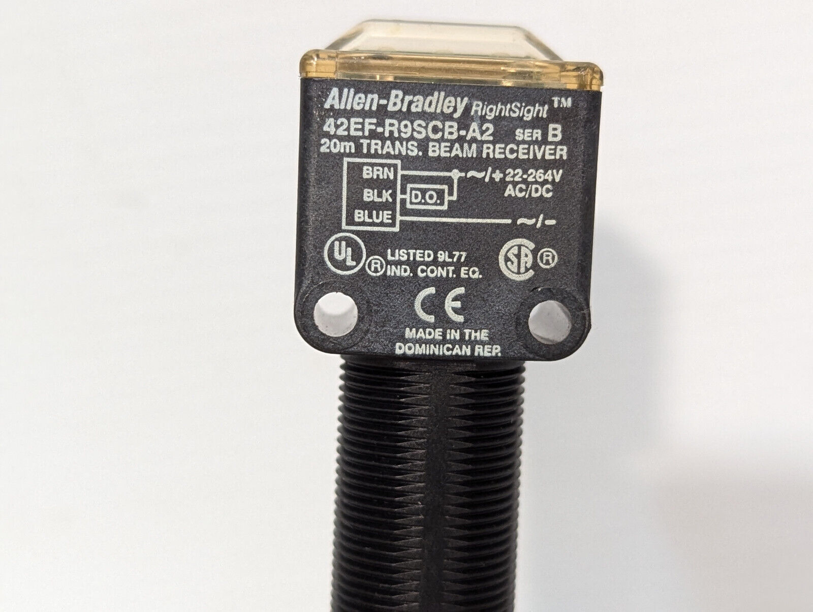 Allen Bradley 42EF-R9SCB-A2 RightSight Photo Switch, Trans. Beam Receiver, 20m