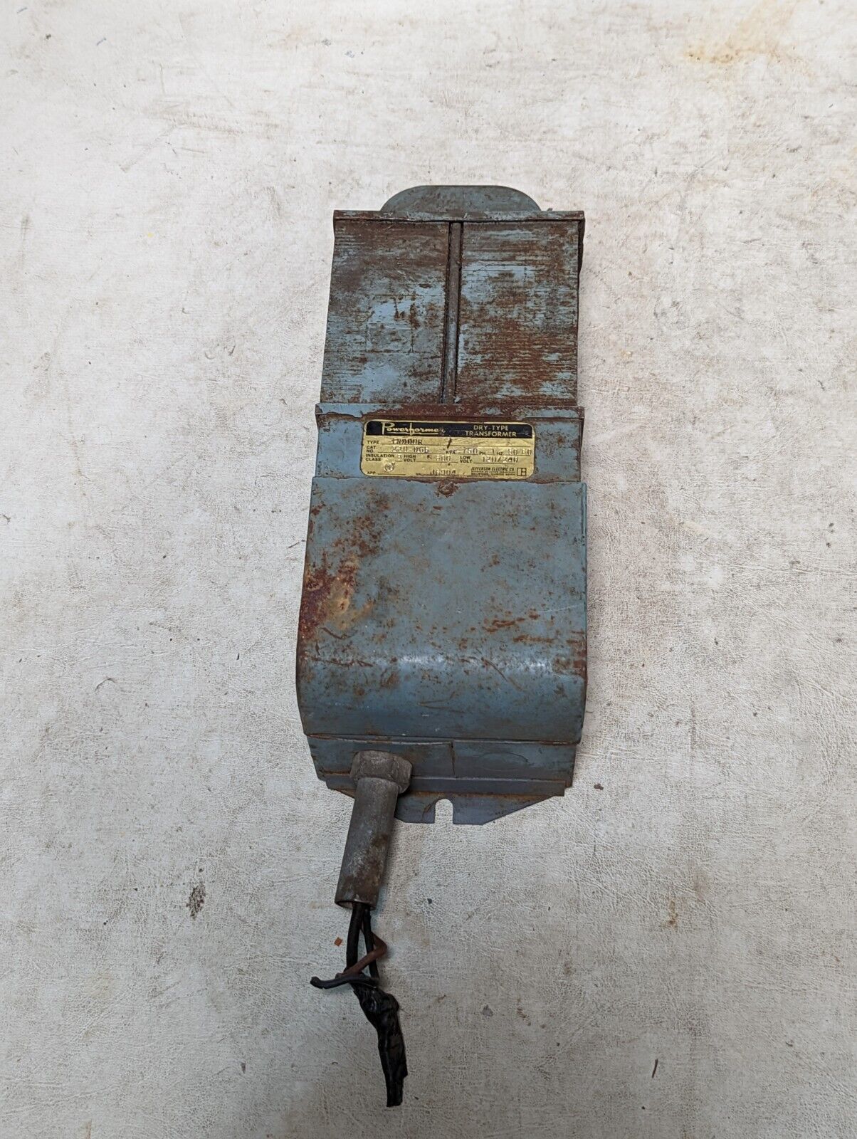 Jefferson Electric Powerformer 220-066 dry-type transformer, 0.750kVA, 1 phase