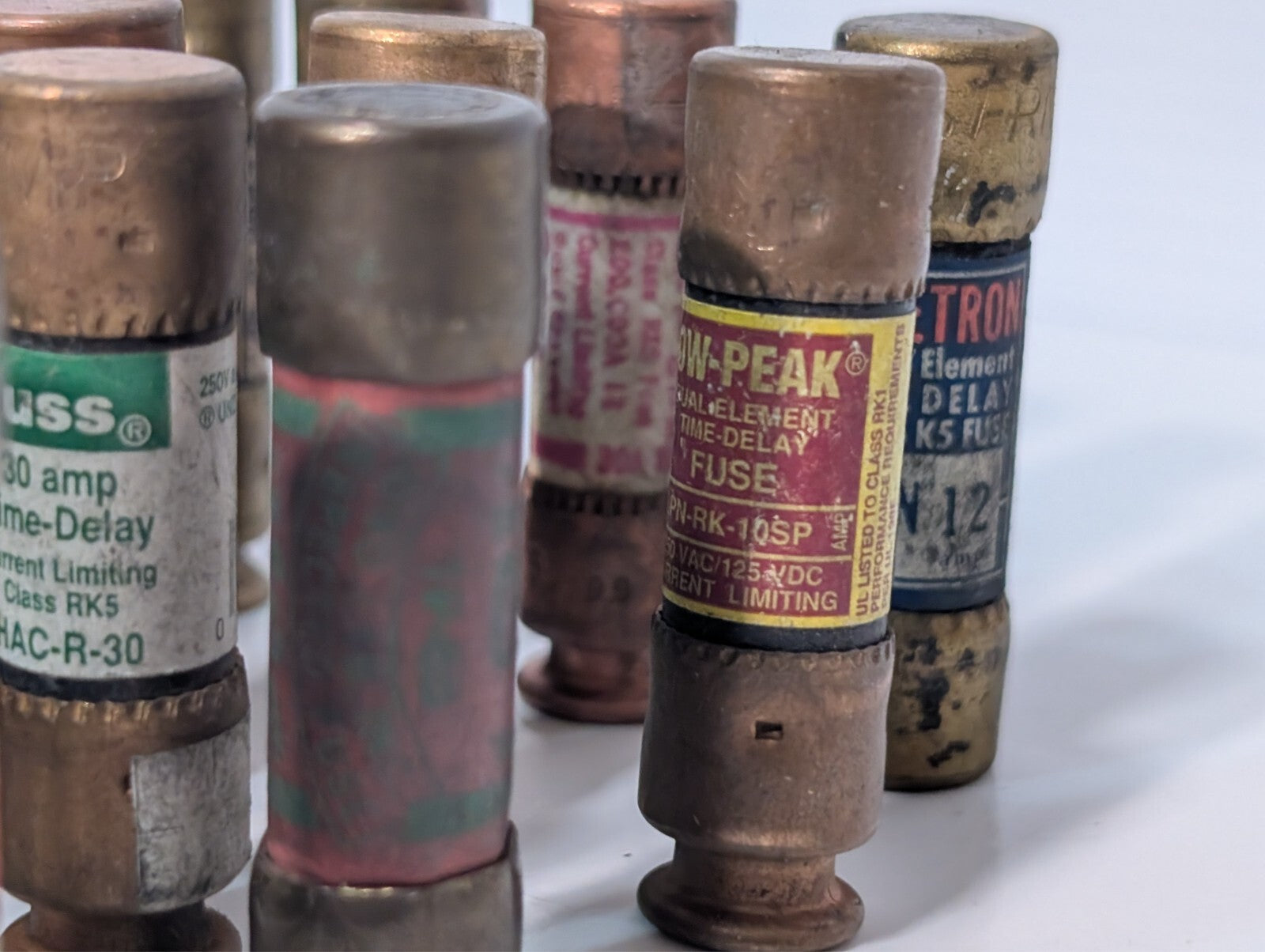 155 Assorted Fuses, Various Brands and Amps, Includes 5 FRN-R-5
