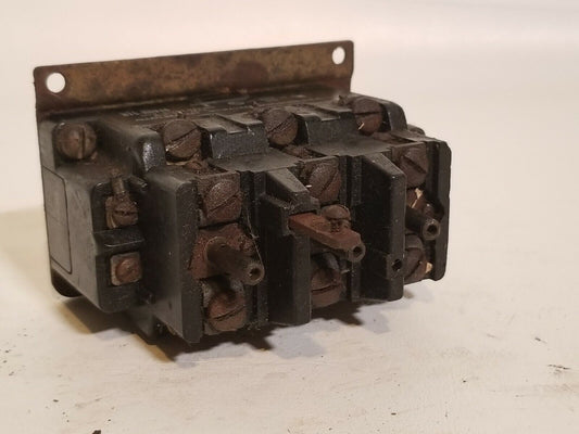 Allen Bradley 815-BOV16 K Relay 600VAC - Free Shipping