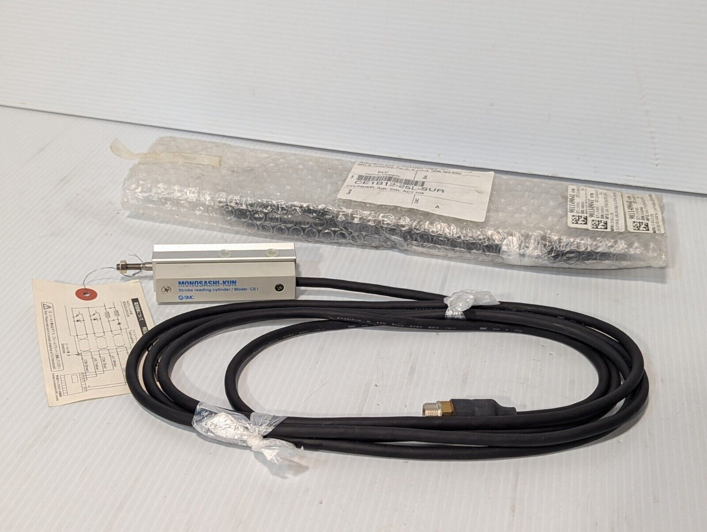 SMC CE1B12-25L Double-Acting Pneumatic Air Cylinder, 25mm Stroke, 0.07-1.0 MPa