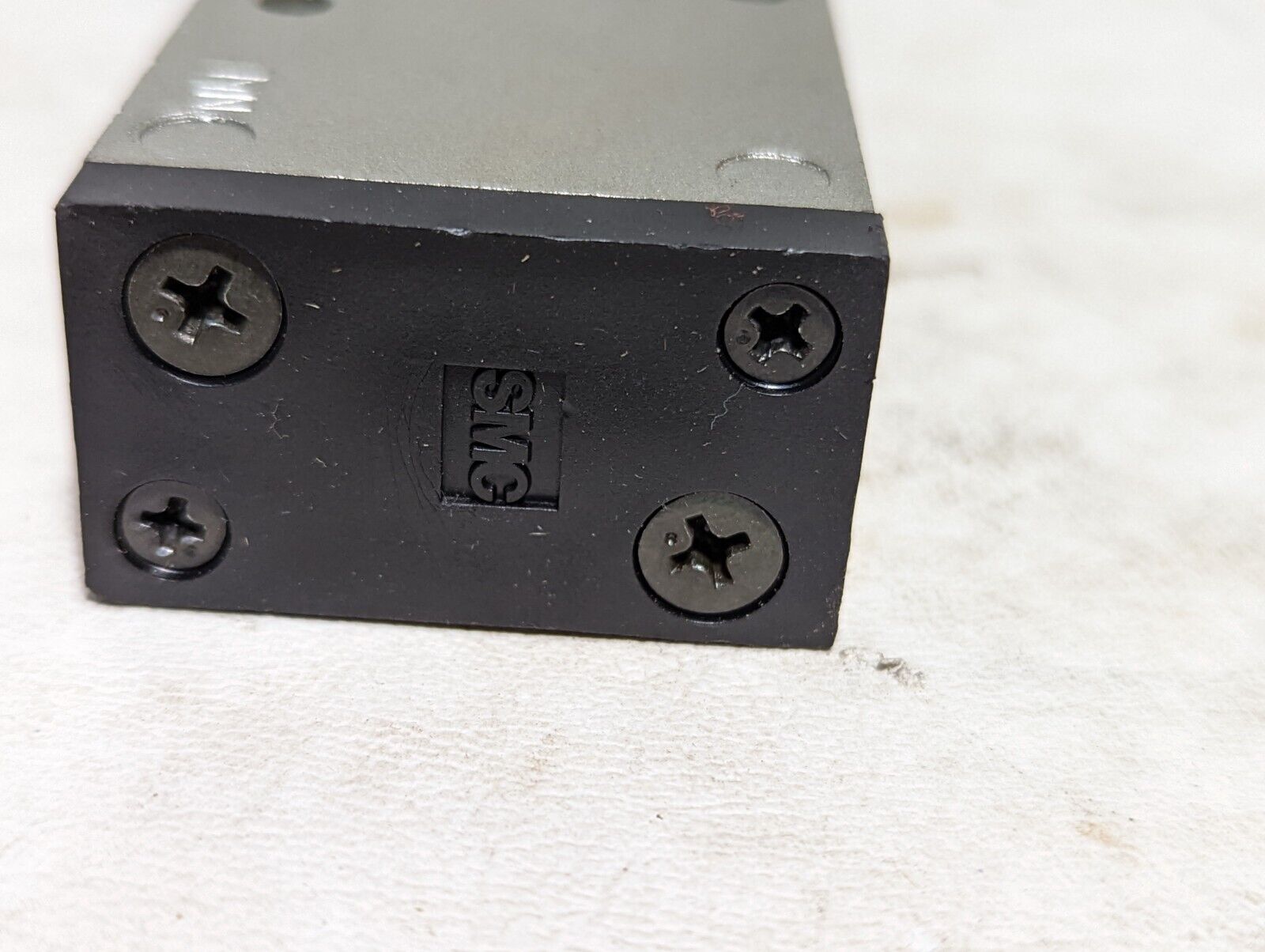 SMC NVFM250-N02-018 air valve, oper. press. 0-140PSIG