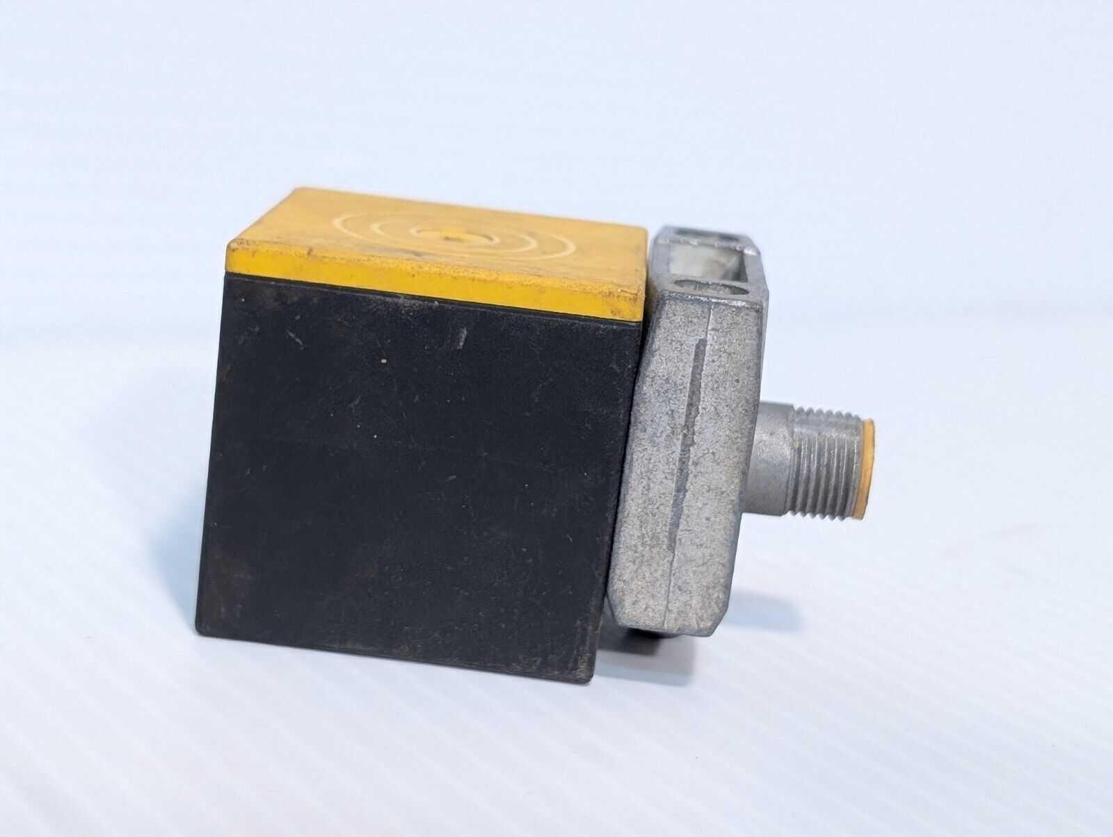 Turck Ni20-CK40-VP4X2-H1141 W/BS2.1 Inductive Sensor DC 4-Wire 40mm Rectangular