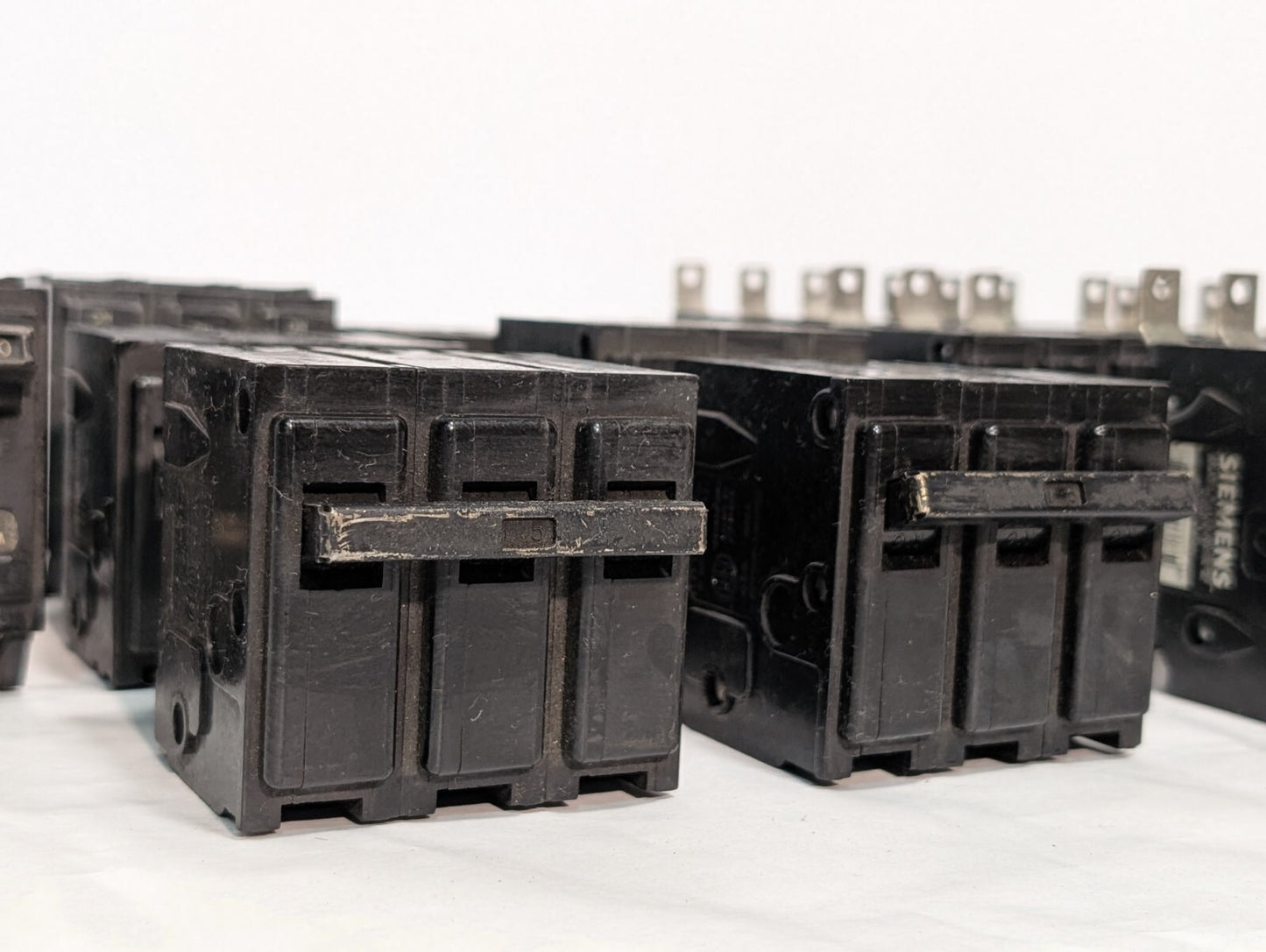 (19) Siemens 3-Pole Circuit Breakers, B- and BL- Type, 15A 20A 30A 40A 50A 60A