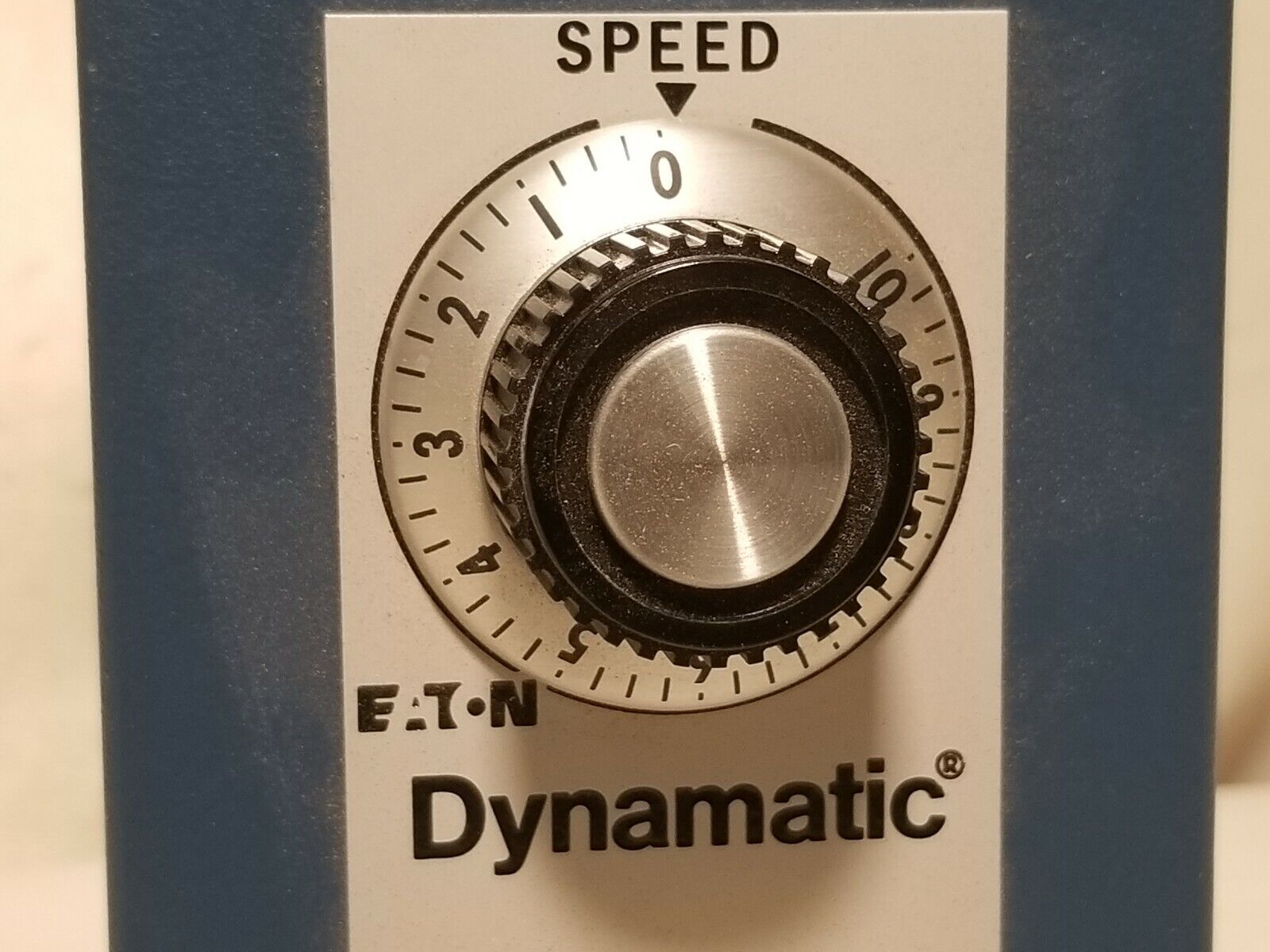 Eaton Dynamatic 2838110, 28-381-10, speed control drive, run/stop