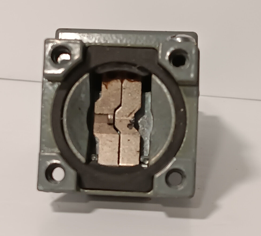 Square D 9007C68T10, Ser A Limit Switch, Class 9007, Type C-68, Series A