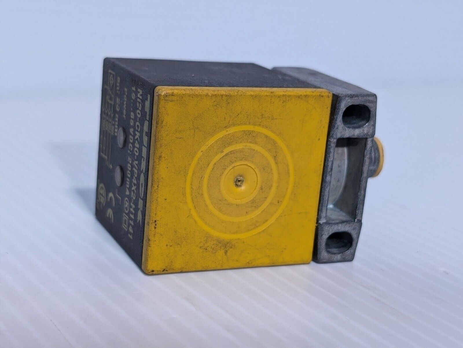 Turck Ni20-CK40-VP4X2-H1141 W/BS2.1 Inductive Sensor DC 4-Wire 40mm Rectangular