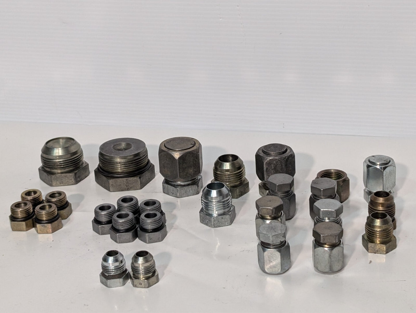 (27) High Pressure Compression Tube Fitting Adaptors Hex Head and Assorted Other