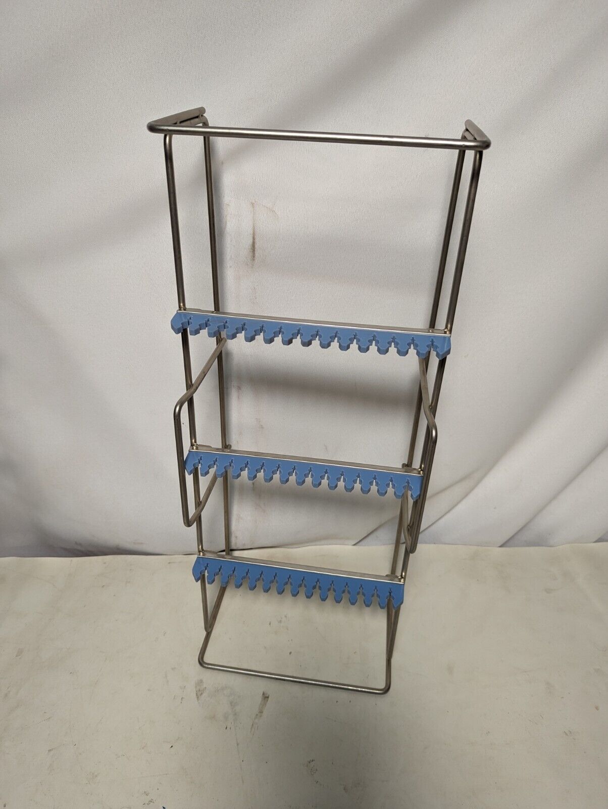 Wire and tubing organizer from medical facility, 24 in x 9.5 in x 6 in