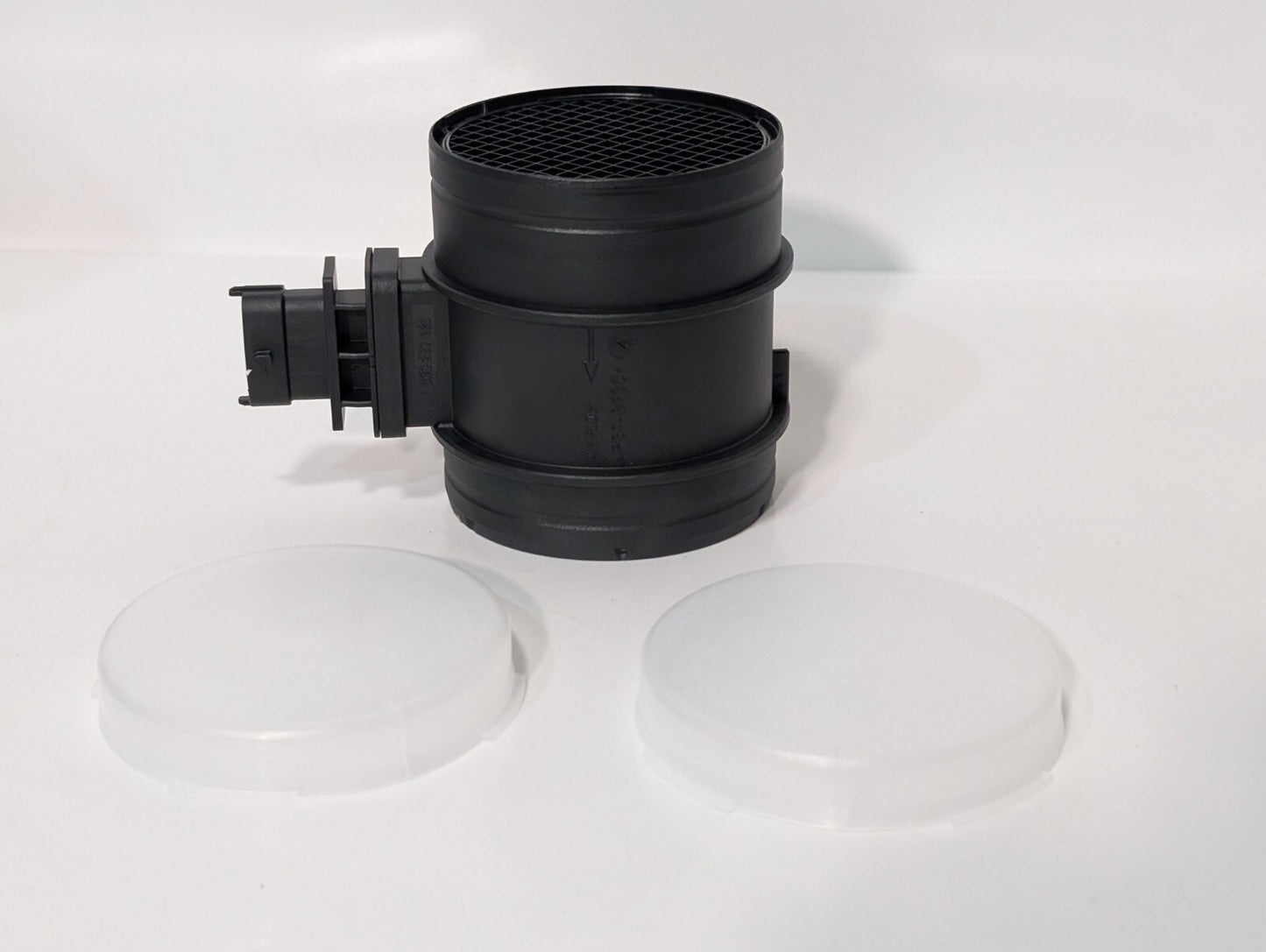 1 pc Bosch F00C267020 Air Flow Meter with PBT-GF30 Relay 393088967 F 00C 267 020
