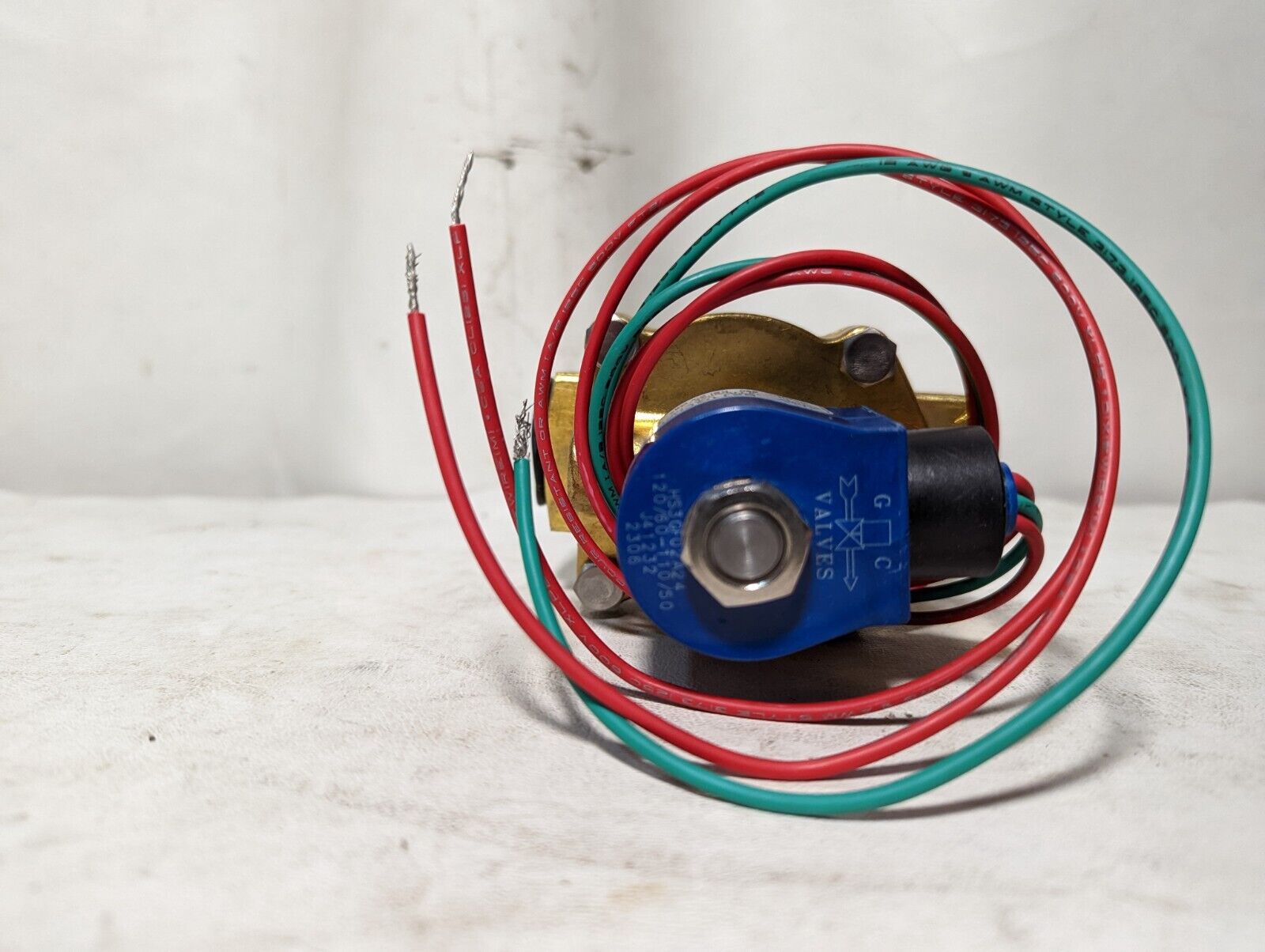 GC Valves S211GF02K4EG5 2-way valve, 3/4 NPT, 250PSI max, 110/120VAC
