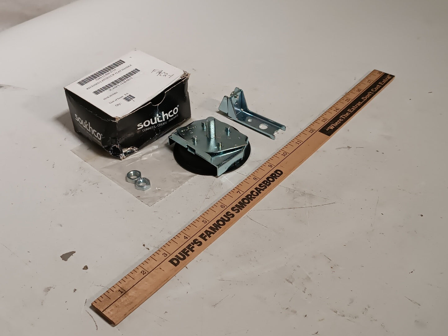 Southco 01-13-45 Flush Cam Cup Recessed Latch CCW Flat Handle, Black