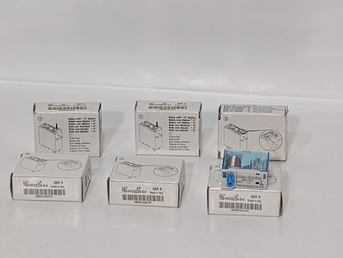 [6] Allen-Bradley 700-HK32Z24 Relay 24VDC