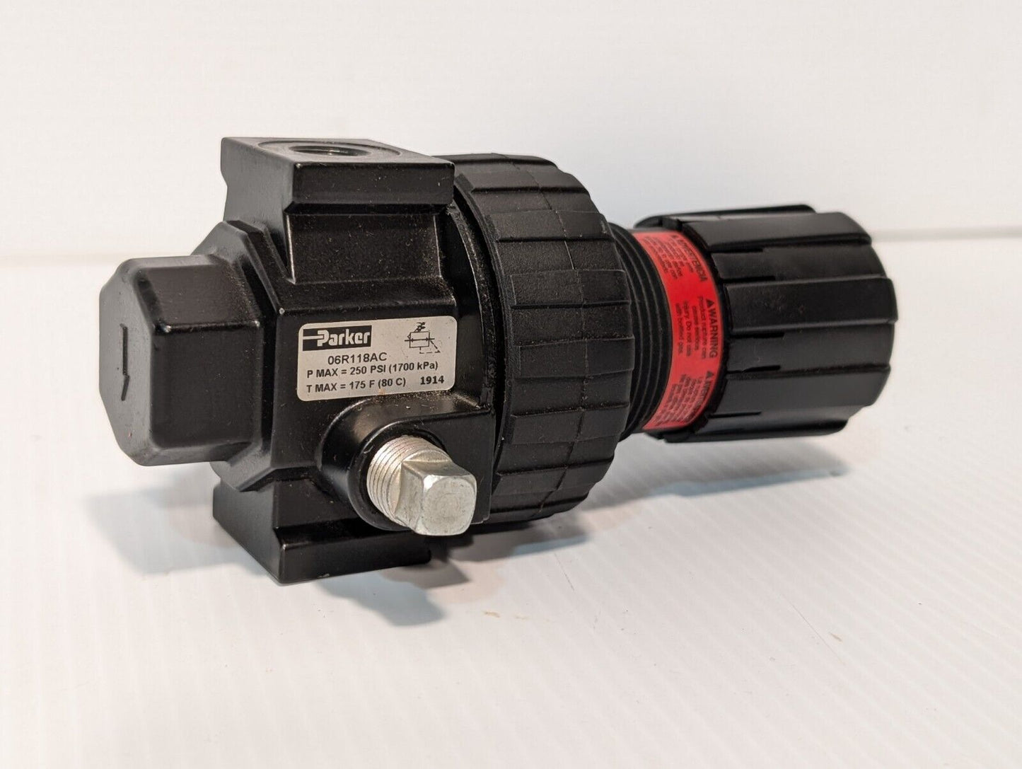 Parker 06R118AC Pneumatic Air Regular 250PSI, 1914 - Free Shipping
