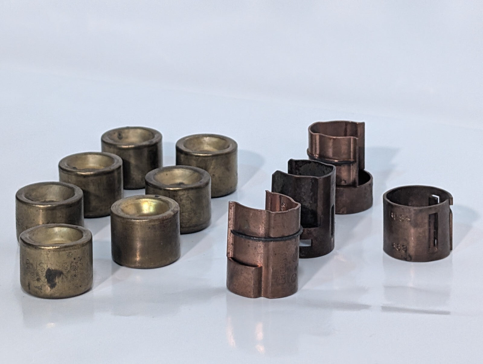 11 Pieces Buss 663-R Fuse Reducer Components, 3 Sets plus 5 Additional Pieces