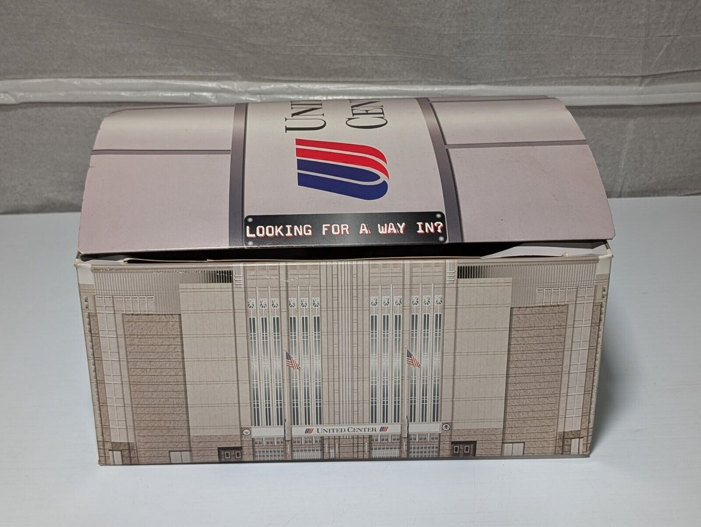 United Center Replica Stadium Chicago Bulls Blackhawks DNC Fold-Out