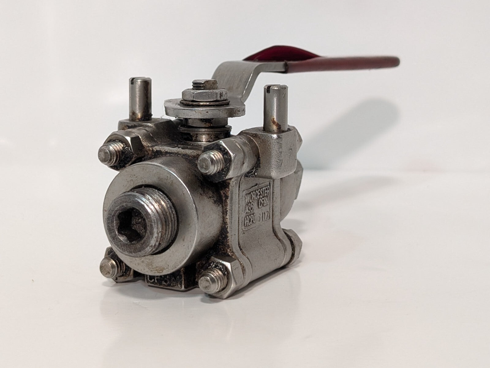 Worcester A351-CF8M Stainless Ball Valve, 3/4" NPT (w\o our adapters), Flowserve