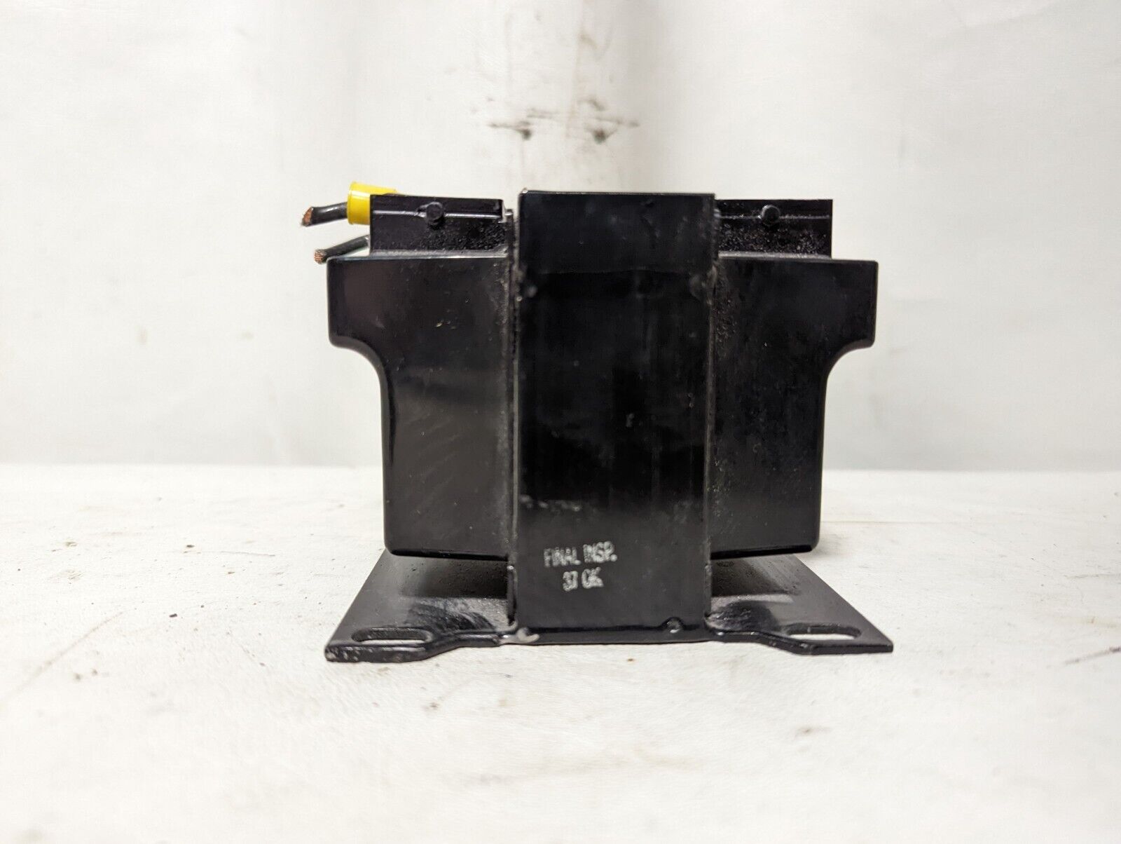 Hammond PH250AJ industrial control transformer, 600VAC Primary, 120/240VAC secon