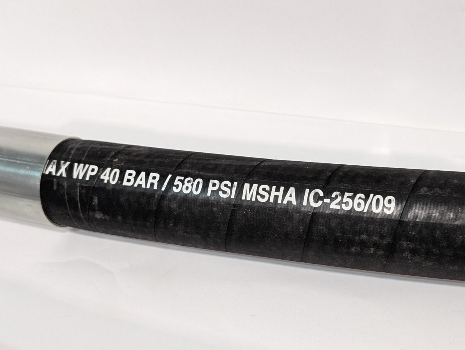 (1) Hydraulic Hose 2" LOHT EN853 1 SN DN 50, 40 BAR / 580 PSI, MSHA IC-256/09